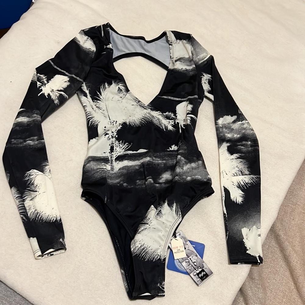 NWT Billabong SUPER SEXY One Piece